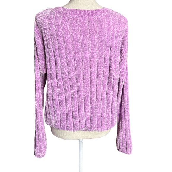 No Boundaries Lavender Sweater - Picture 3 of 7